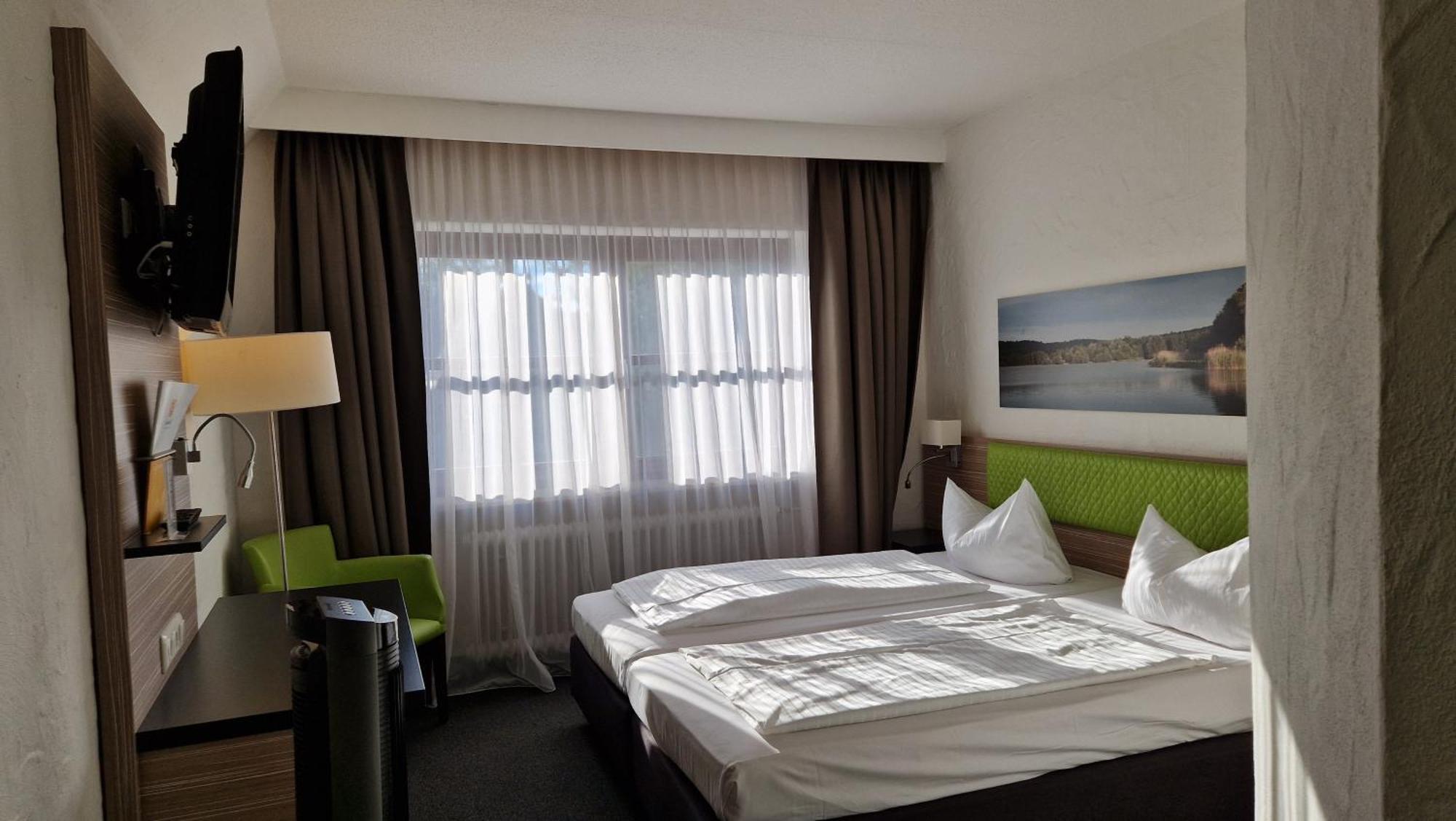 Hotel Sonnenhof Pleinfeld Esterno foto